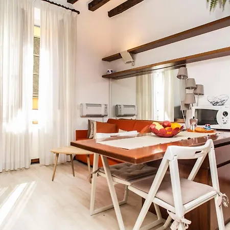 Living - Via Fiori Chiari 26 Mediolan